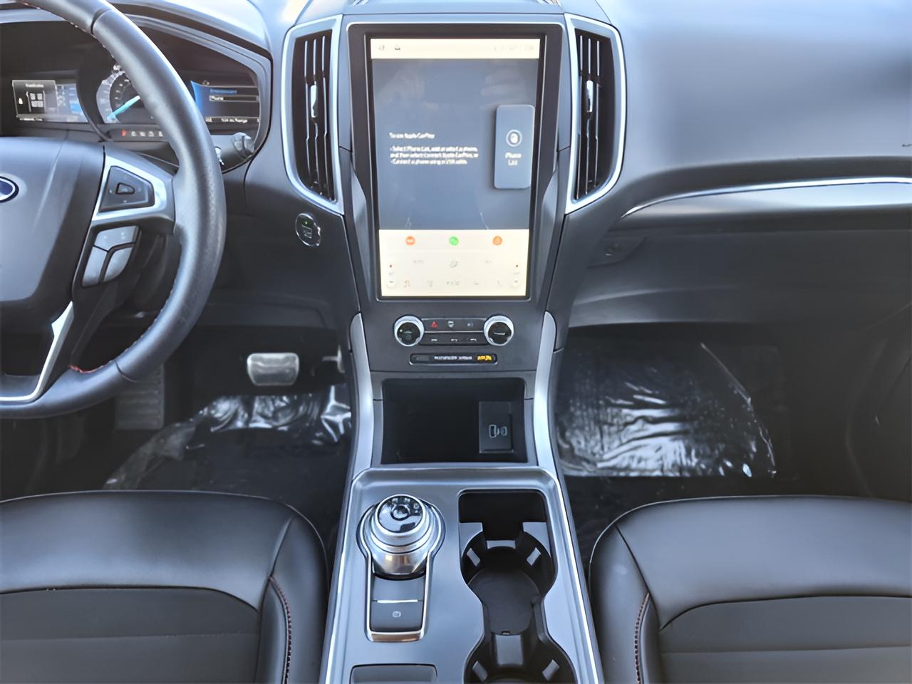 2022 Ford Edge ST Line