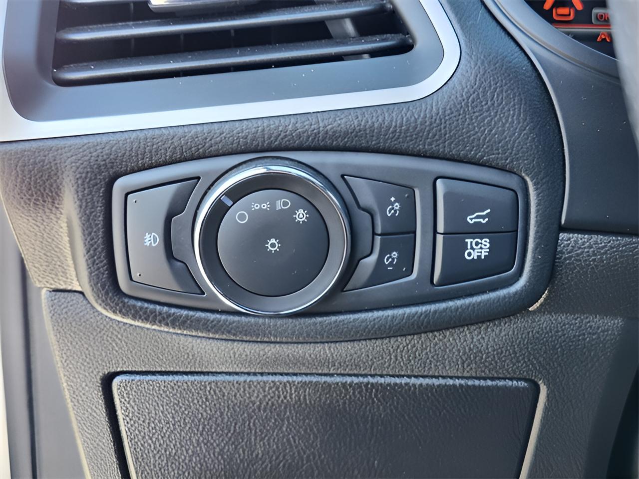 2022 Ford Edge ST Line