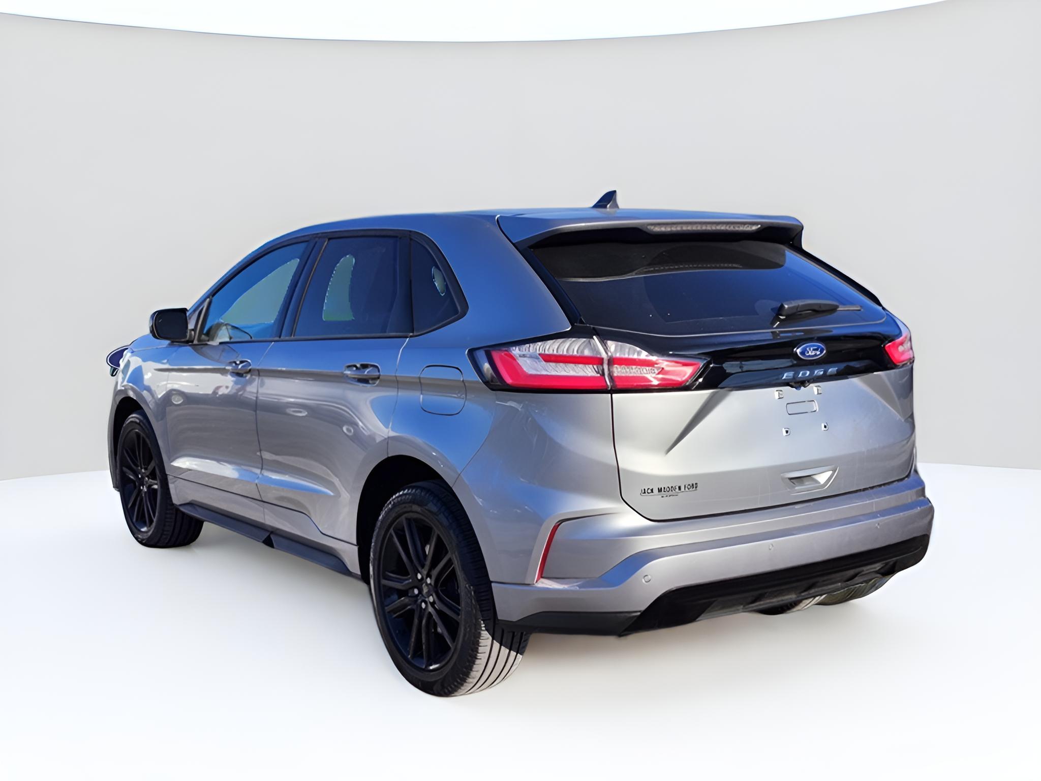 2022 Ford Edge ST Line