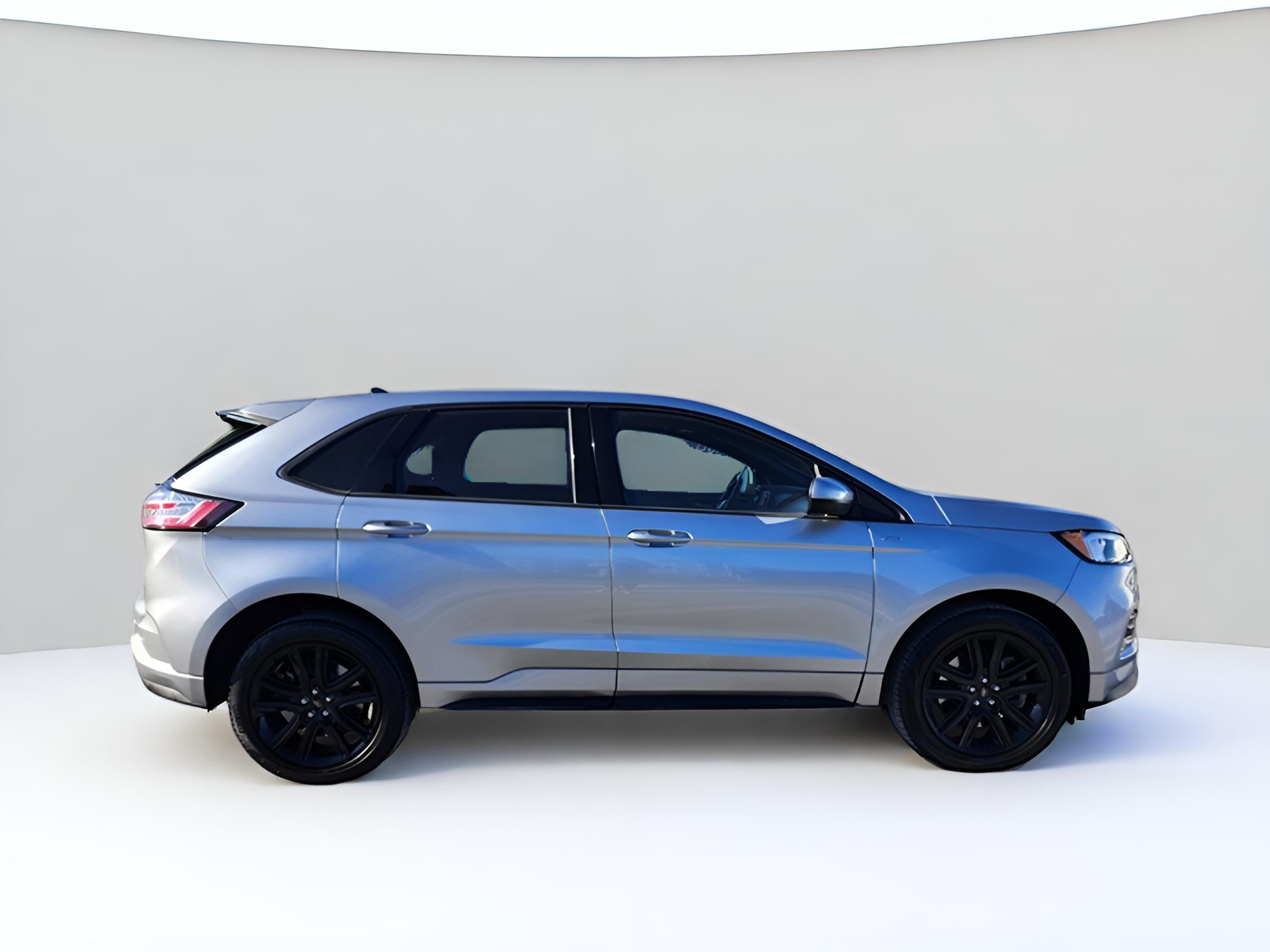 2022 Ford Edge ST Line