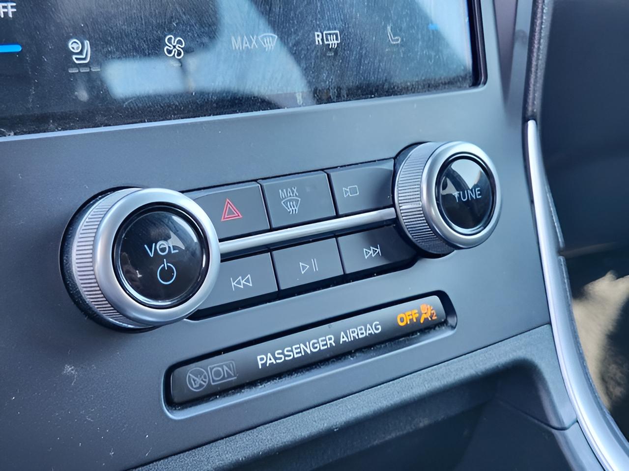 2022 Ford Edge ST Line