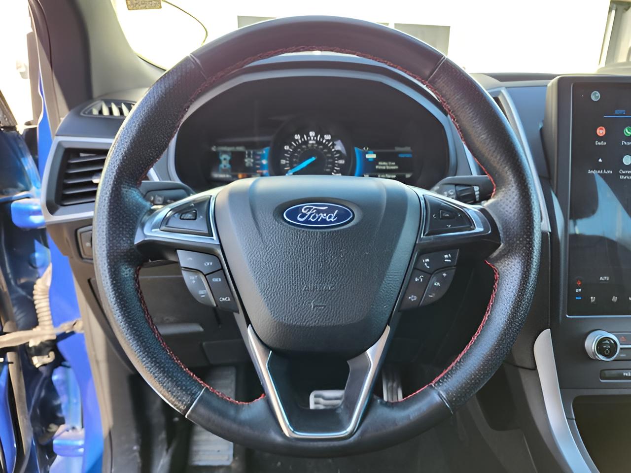 2022 Ford Edge ST Line