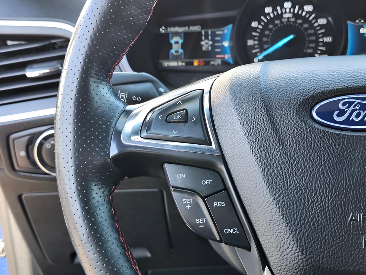 2022 Ford Edge ST Line