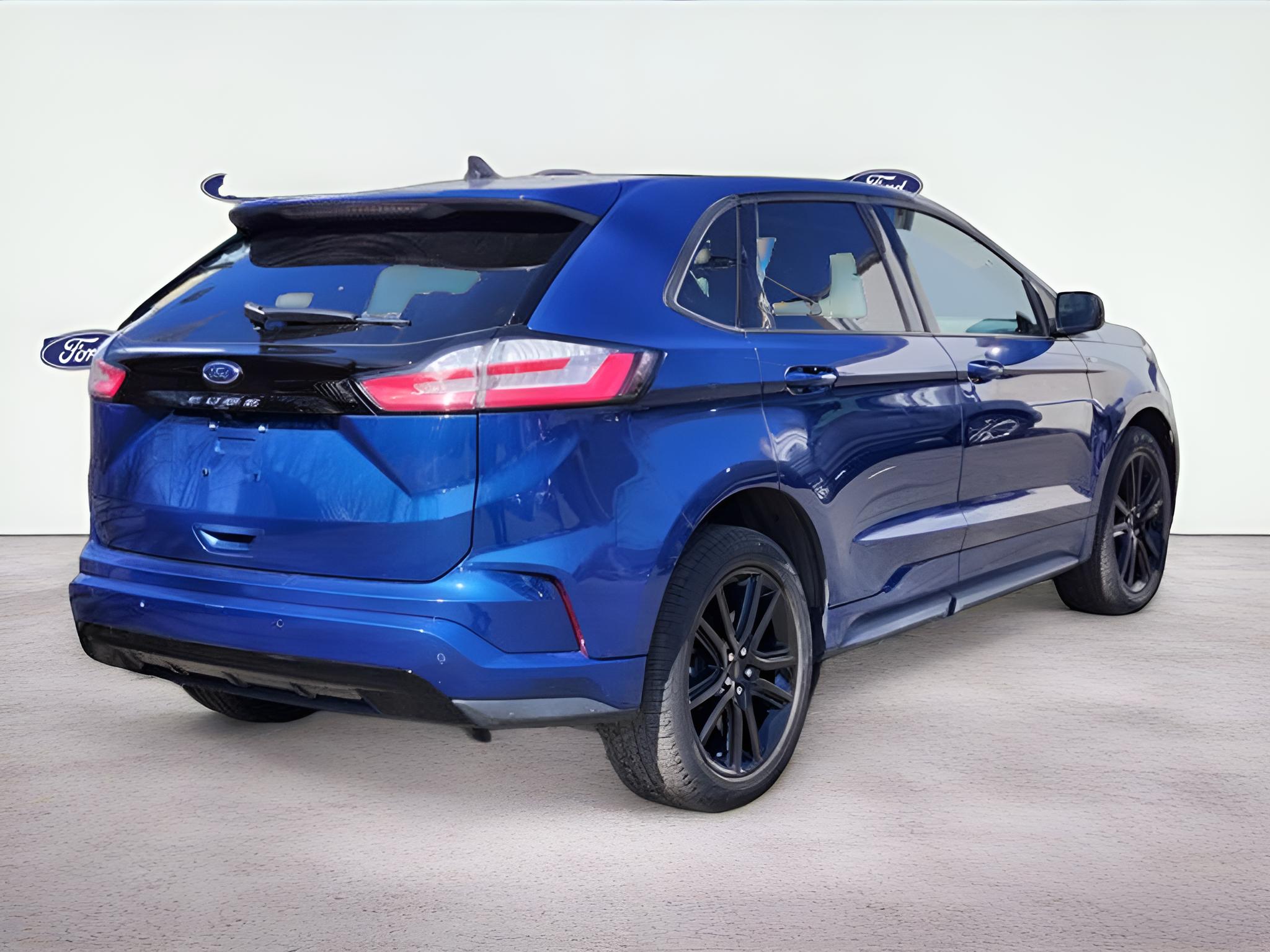 2022 Ford Edge ST Line