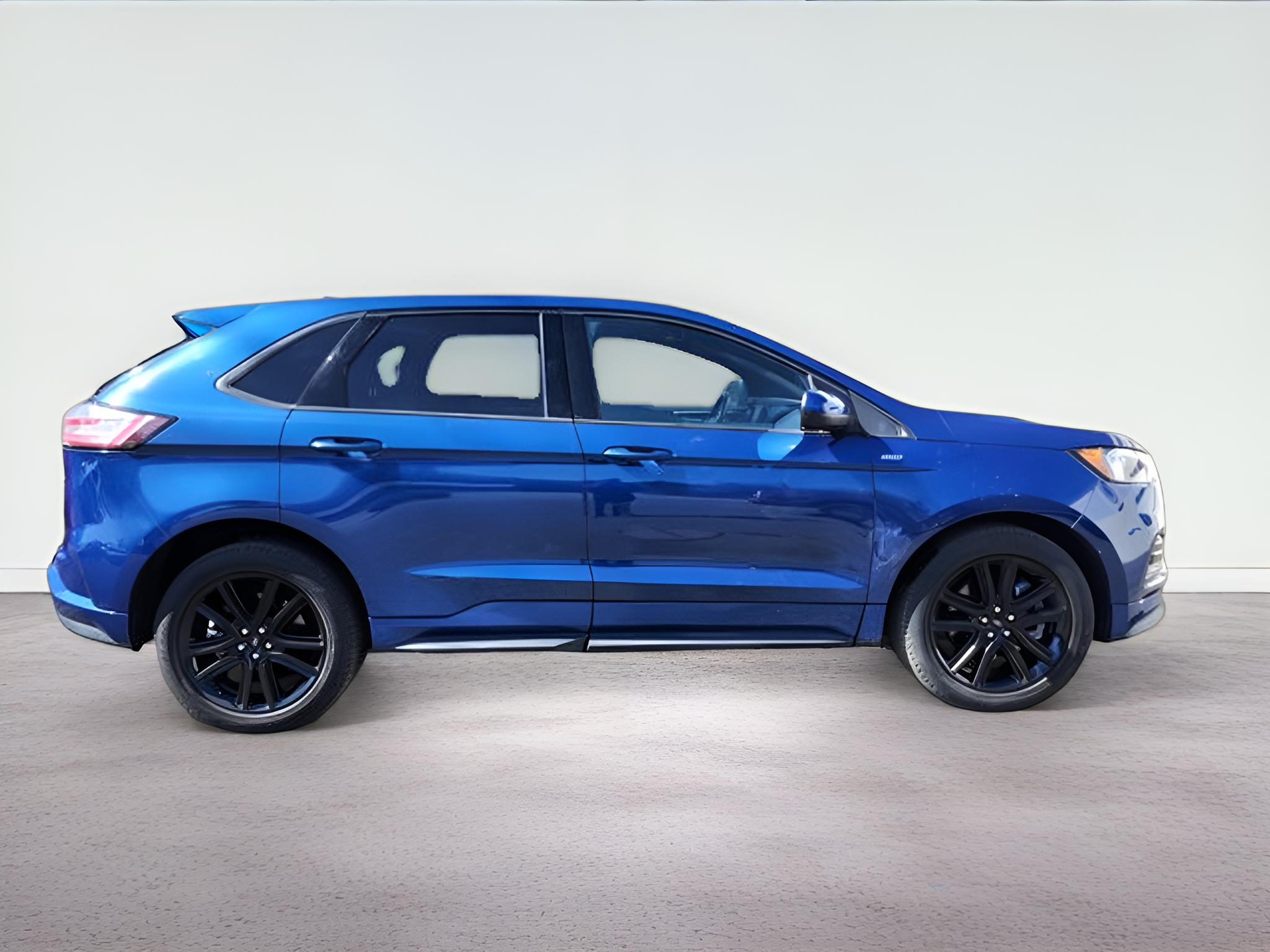 2022 Ford Edge ST Line