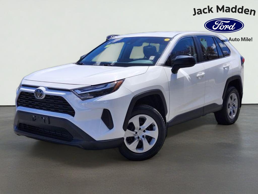 2023 Toyota RAV4 LE