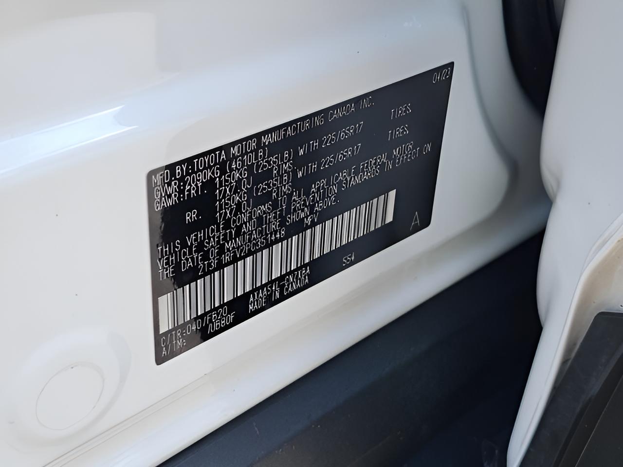 2023 Toyota RAV4 LE