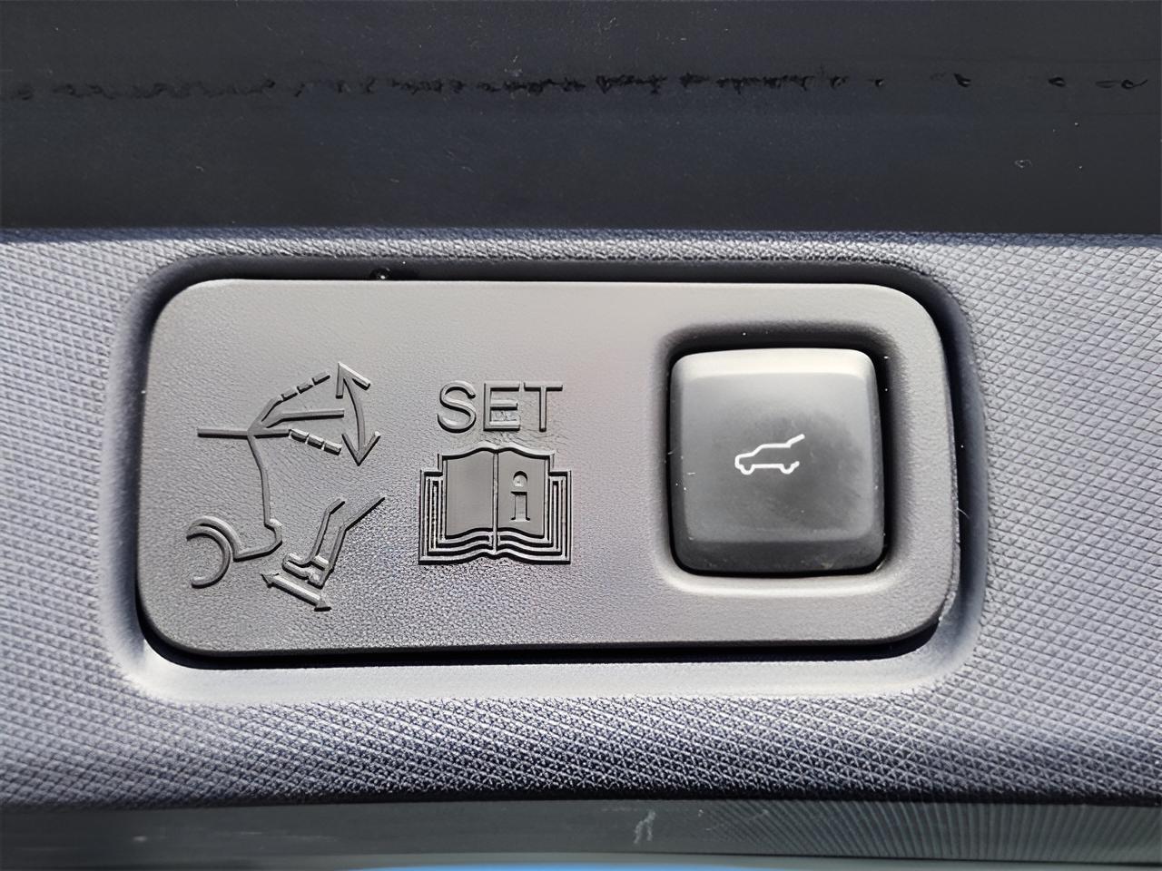 2021 Ford Mustang Mach-E Select