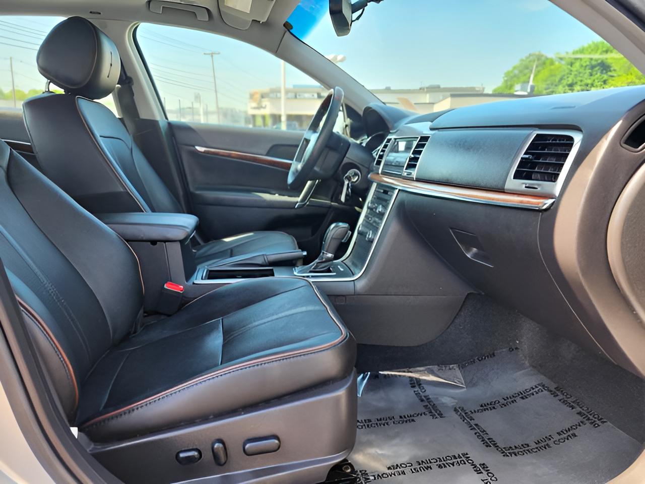 2012 Lincoln MKZ Base