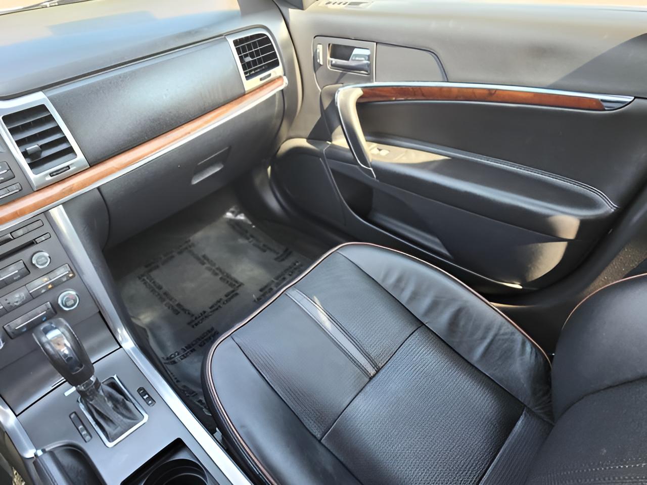2012 Lincoln MKZ Base