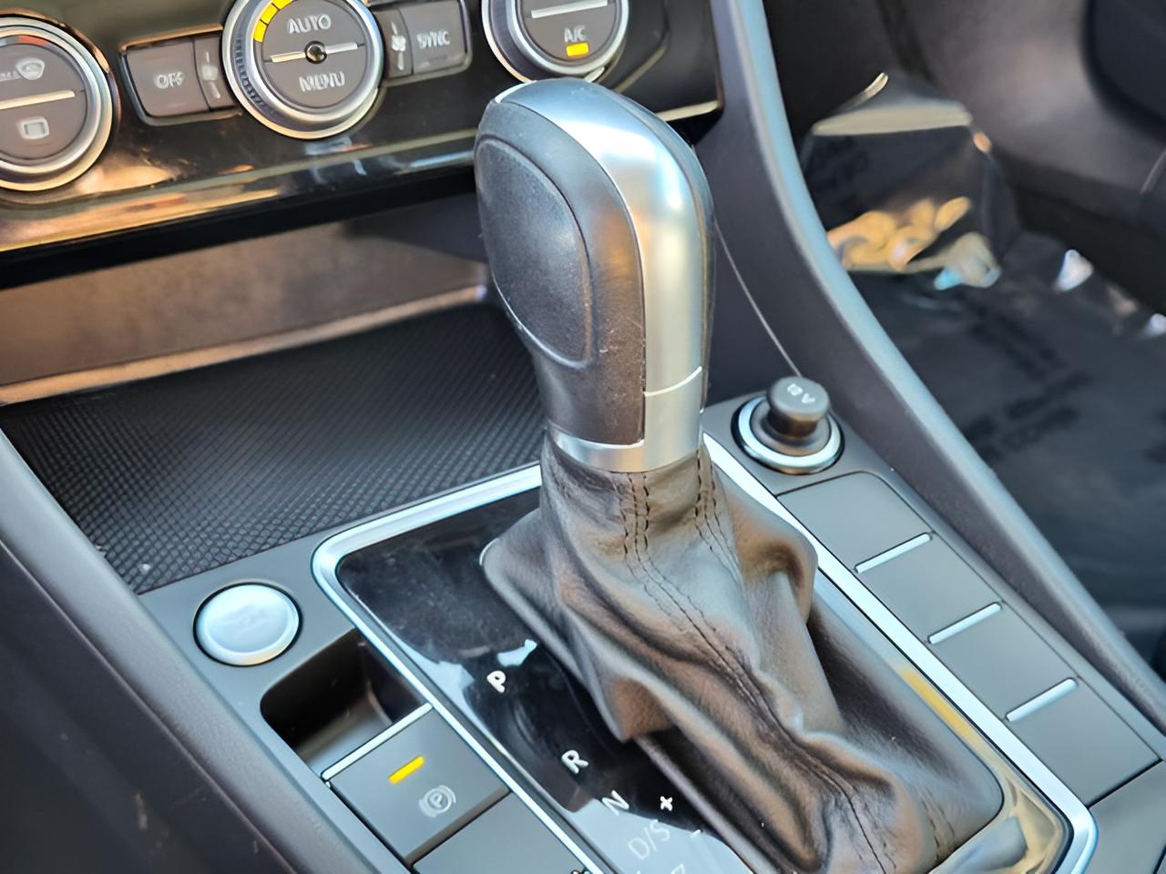 2019 Volkswagen Jetta SEL