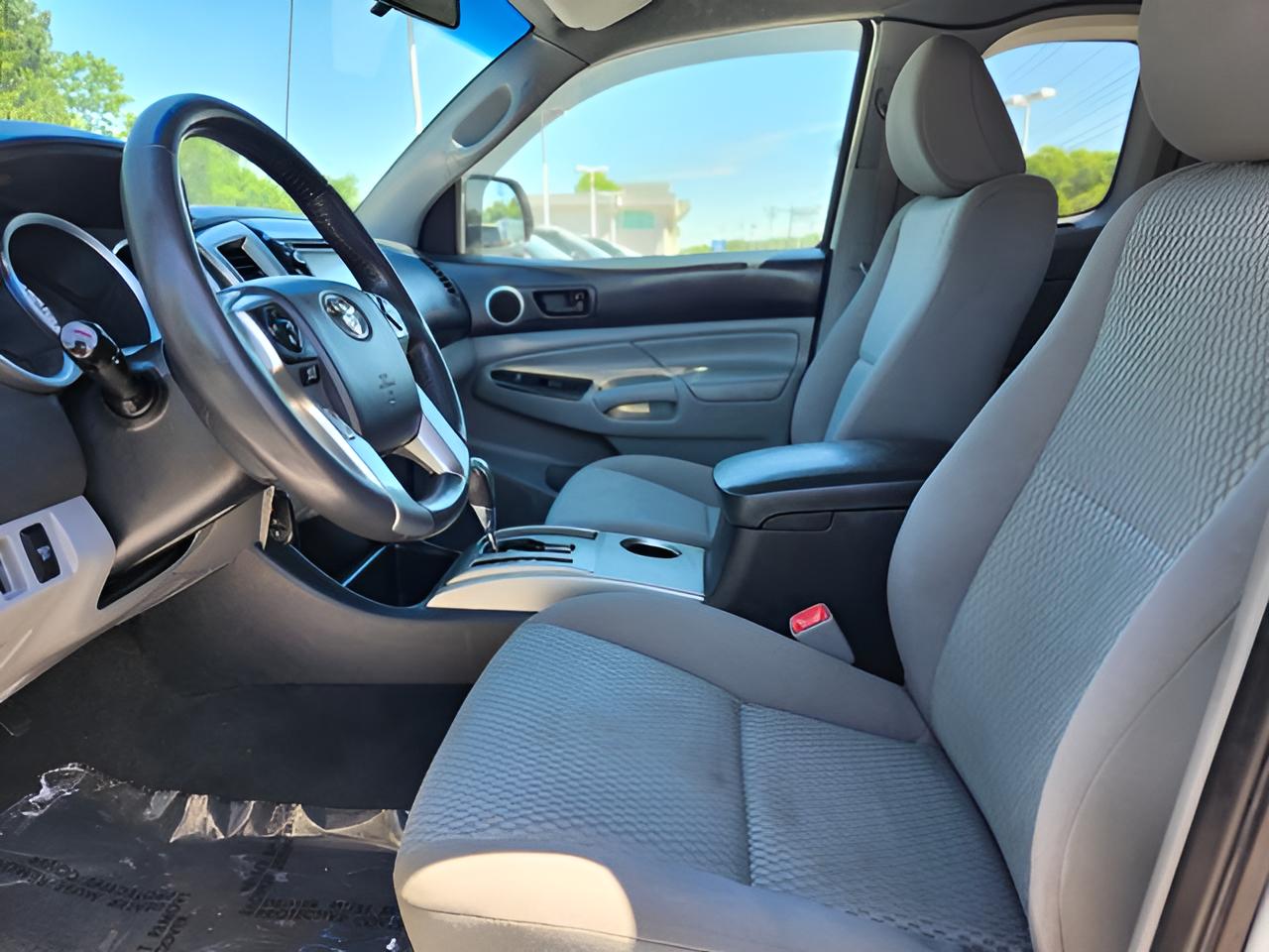 2015 Toyota Tacoma Base