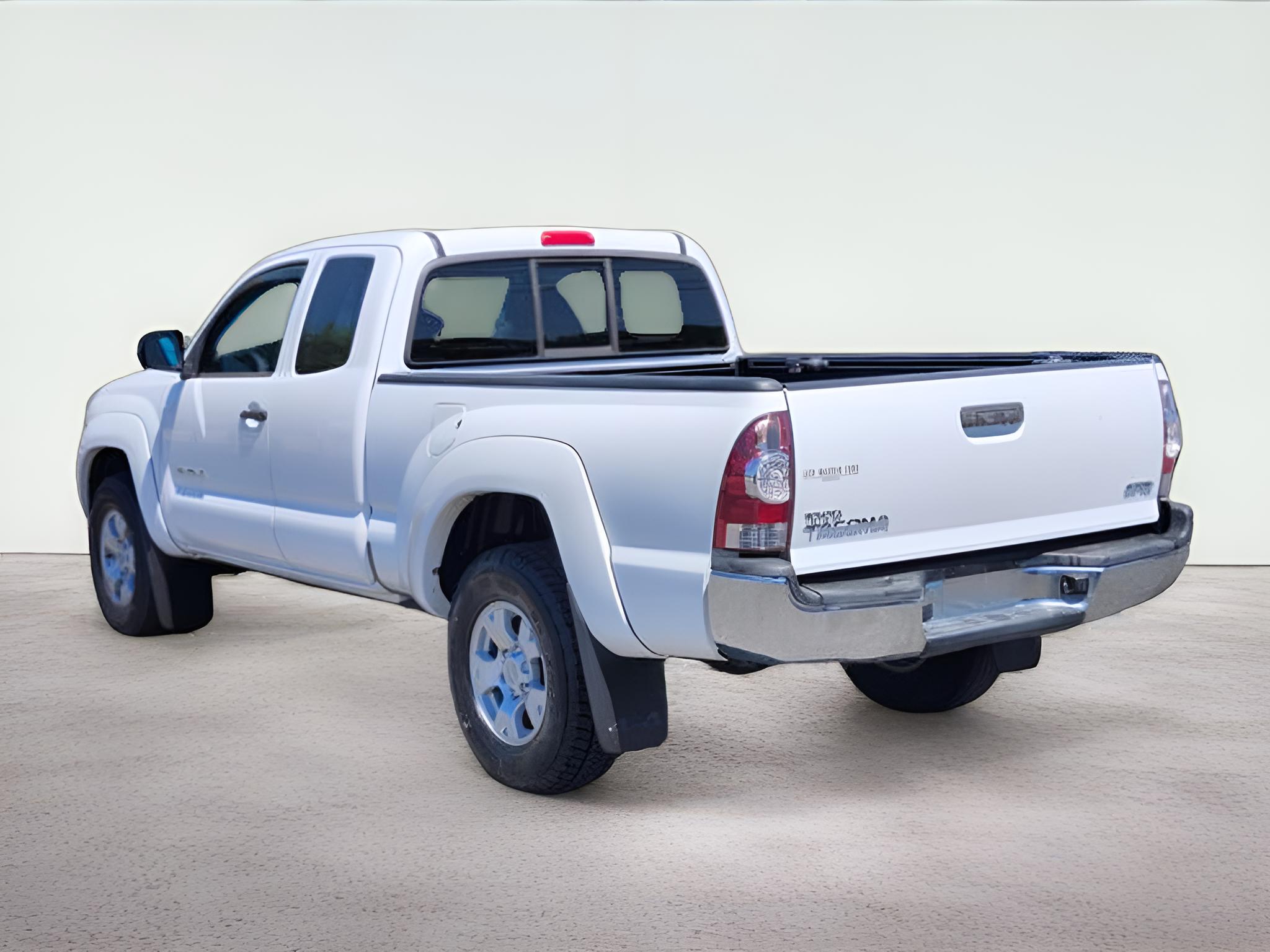 2015 Toyota Tacoma Base