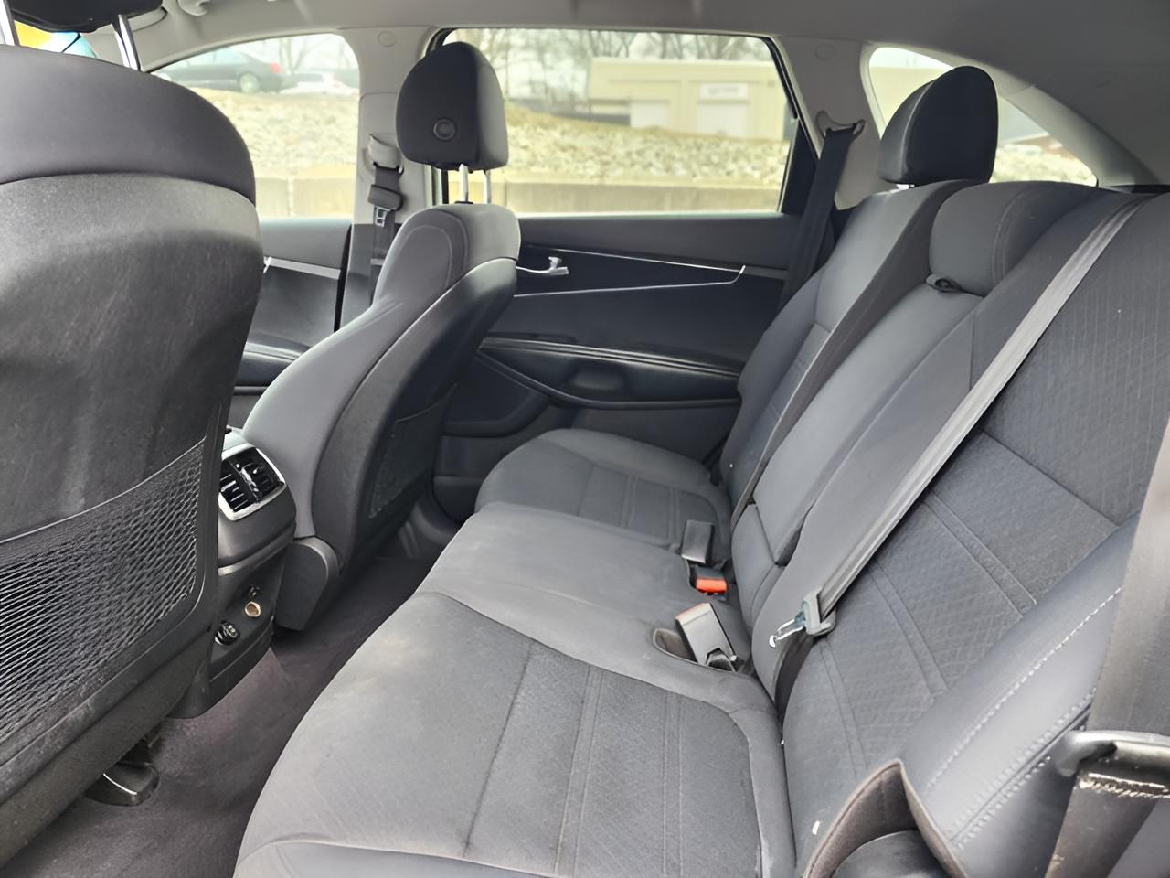2018 Kia Sorento LX