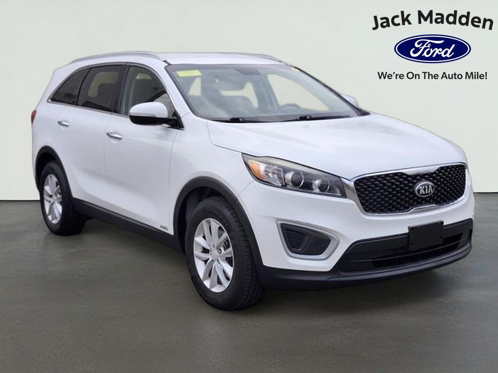 2018 Kia Sorento LX