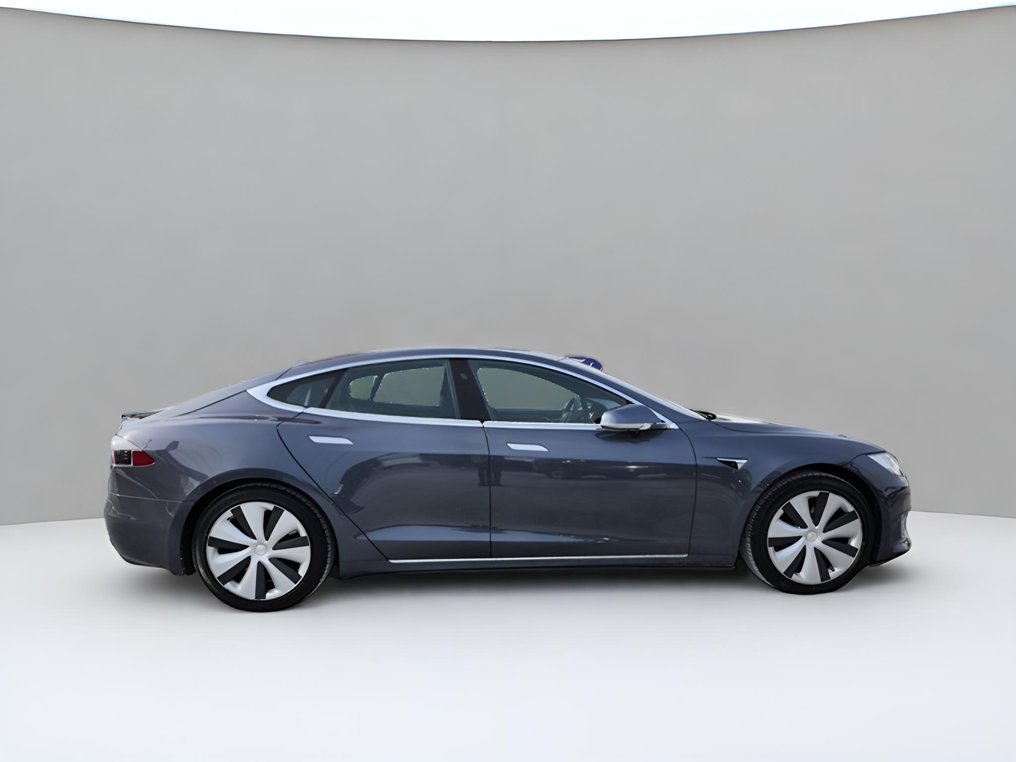 2021 Tesla Model S Long Range