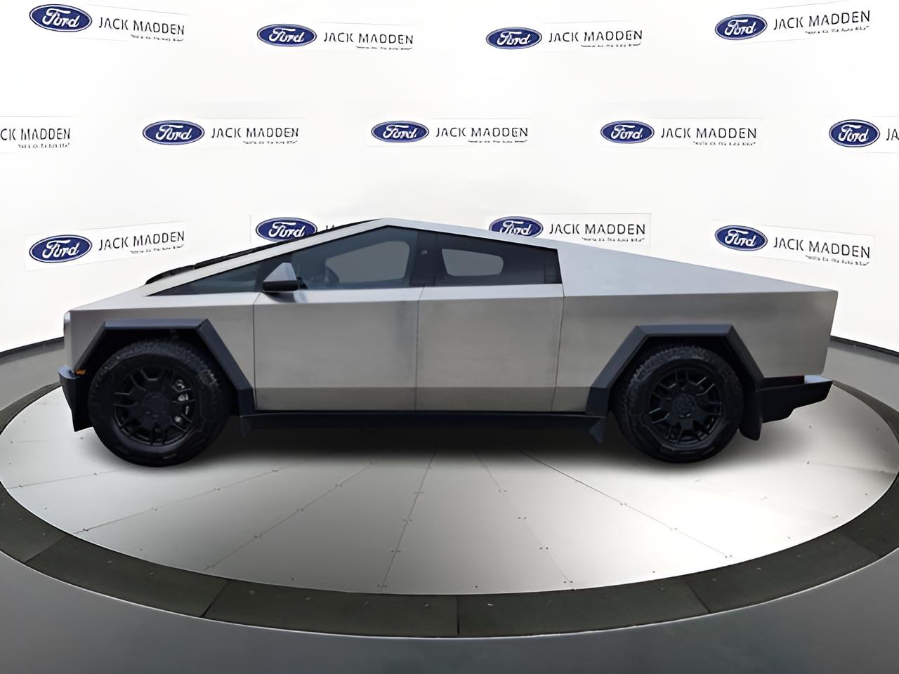 2024 Tesla Cybertruck Foundation