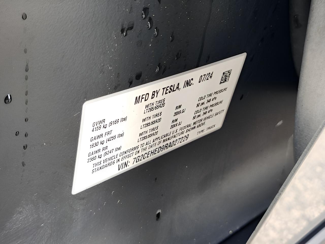 2024 Tesla Cybertruck Foundation