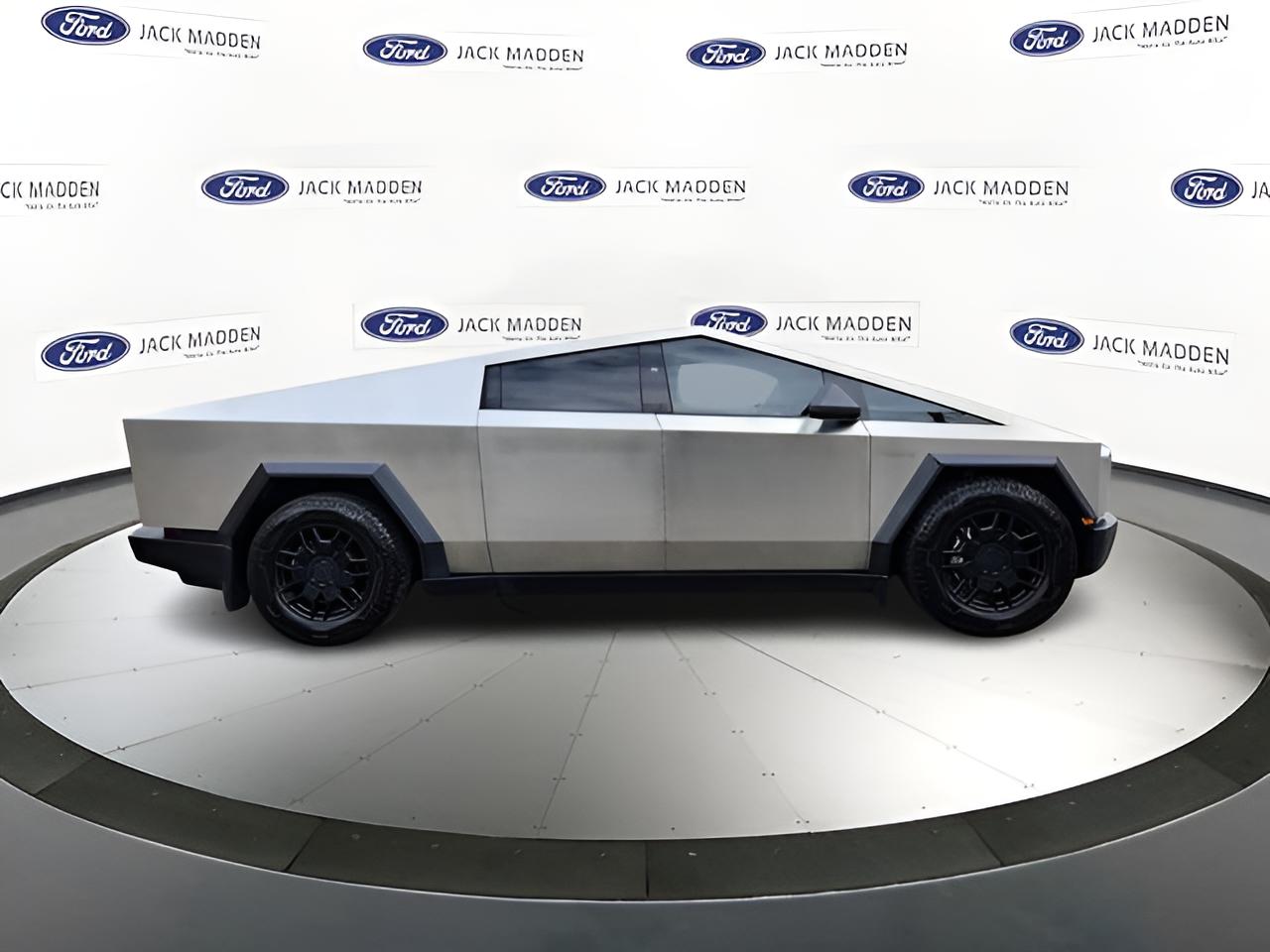2024 Tesla Cybertruck Foundation
