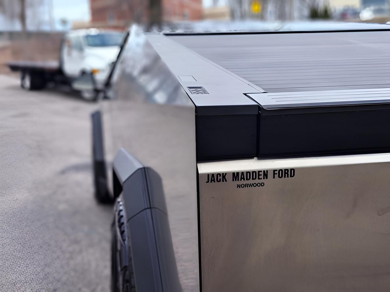 2024 Tesla Cybertruck Foundation