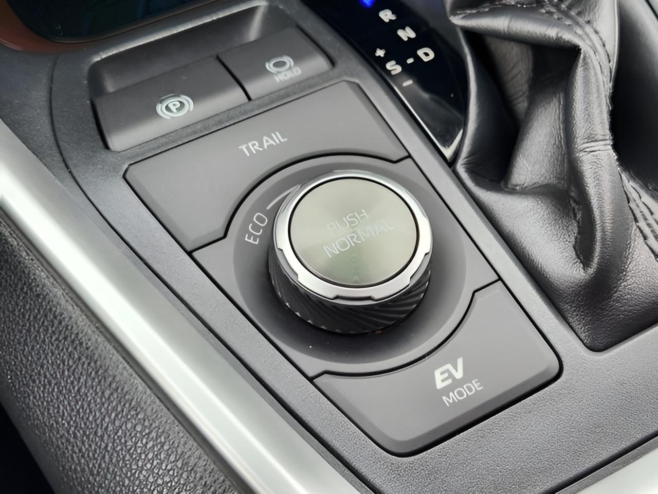 2020 Toyota RAV4 Hybrid Limited