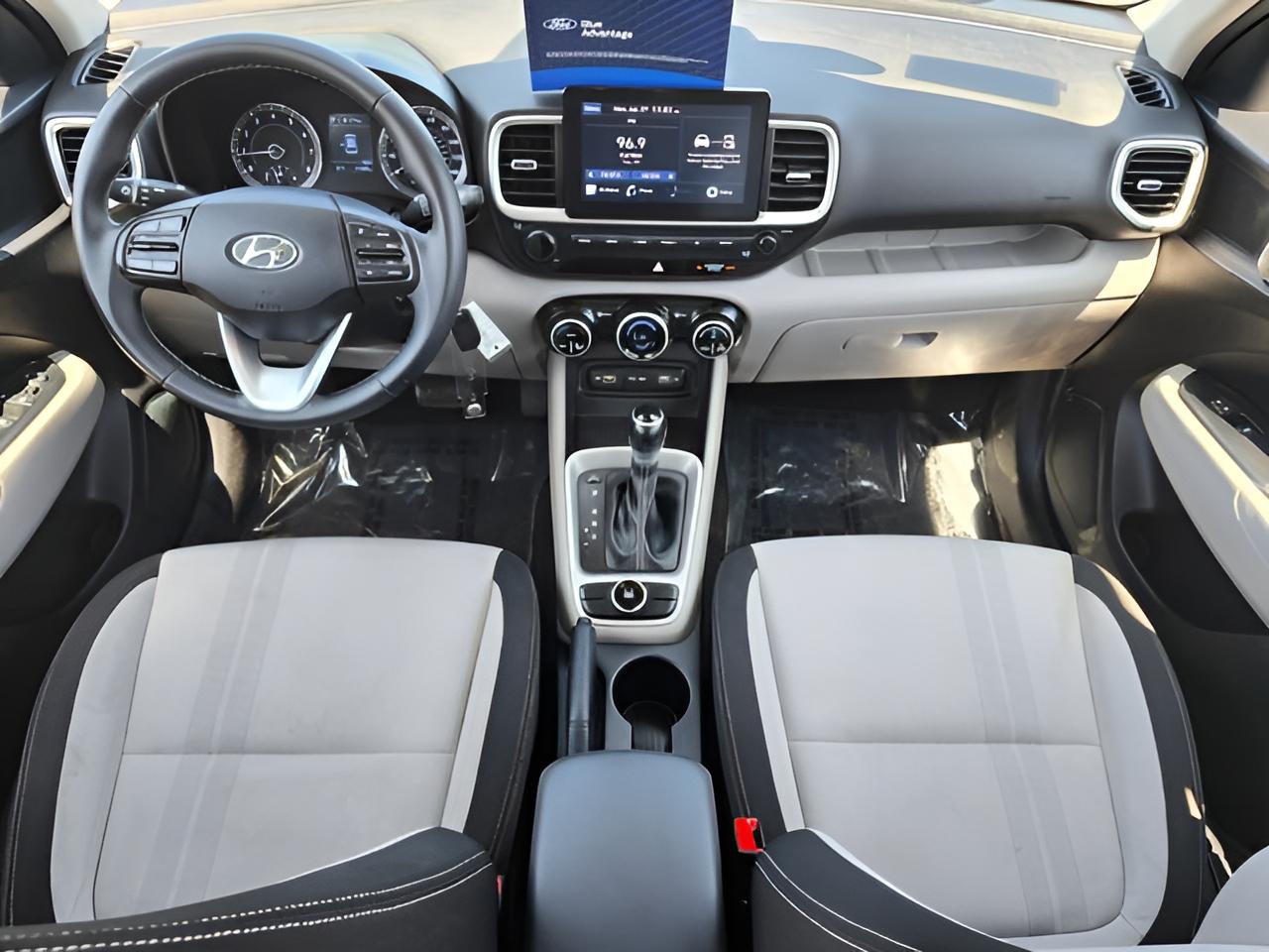 2022 Hyundai Venue SEL