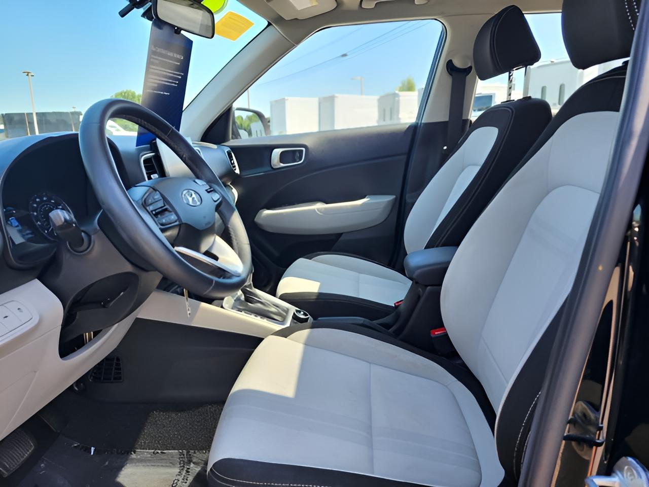 2022 Hyundai Venue SEL