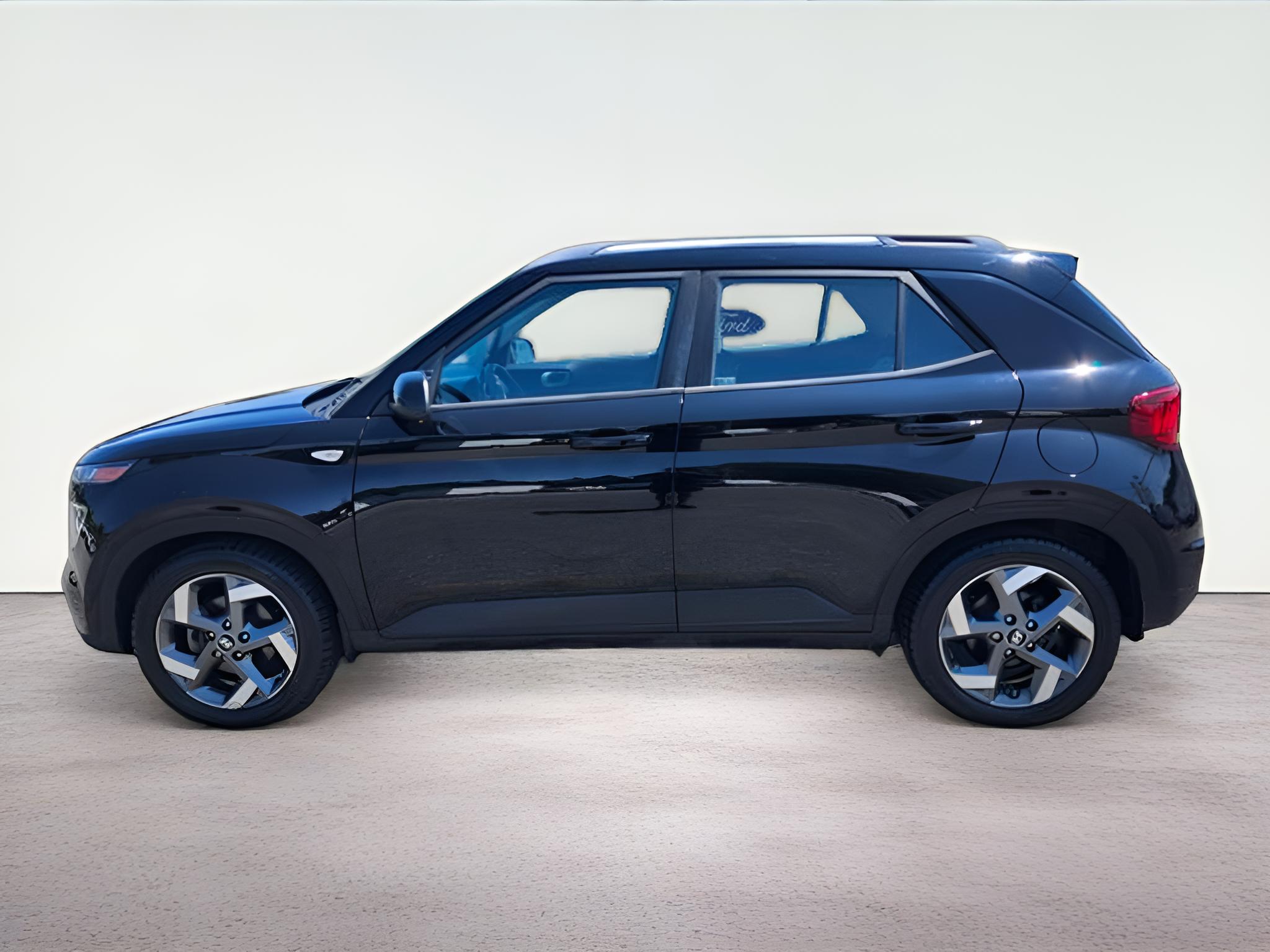 2022 Hyundai Venue SEL