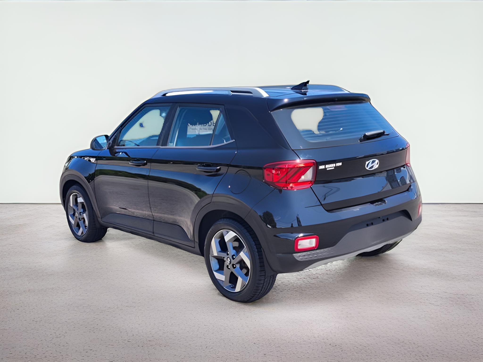 2022 Hyundai Venue SEL
