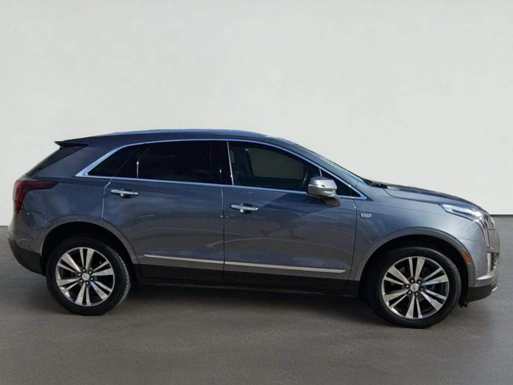 2021 Cadillac XT5 FWD Premium Luxury