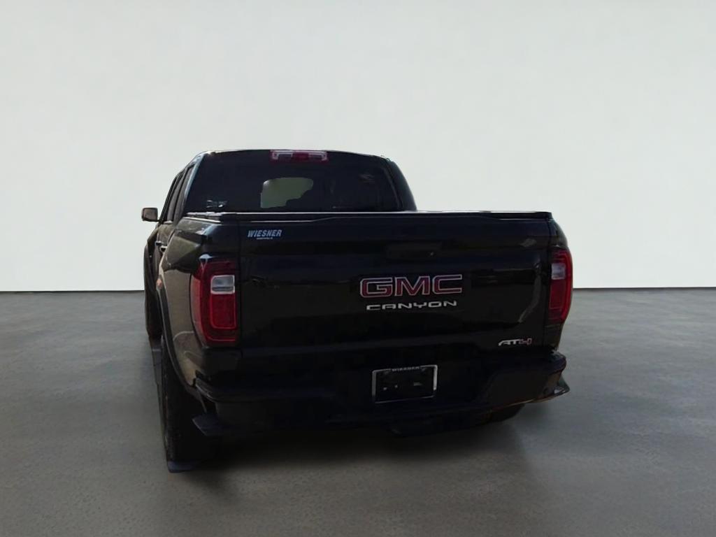 2024 GMC Canyon AT4