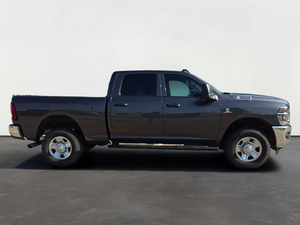 2026 RAM 2500 Tradesman Crew Cab 4x4 6'4" Box