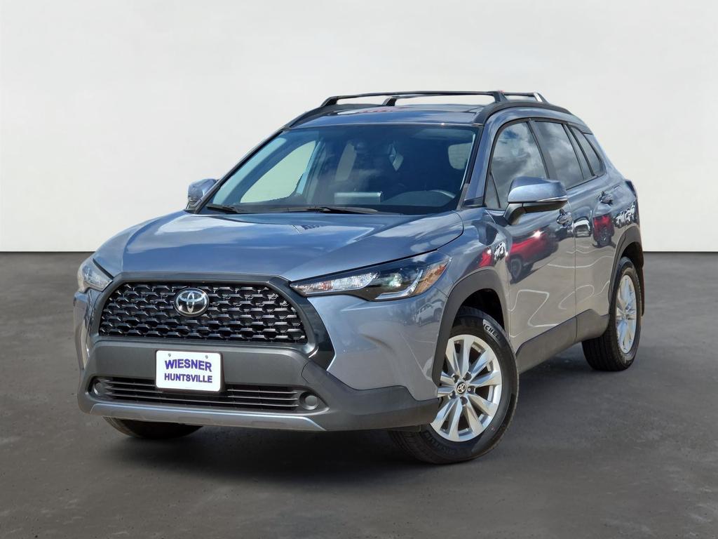 2024 Toyota Corolla Cross LE