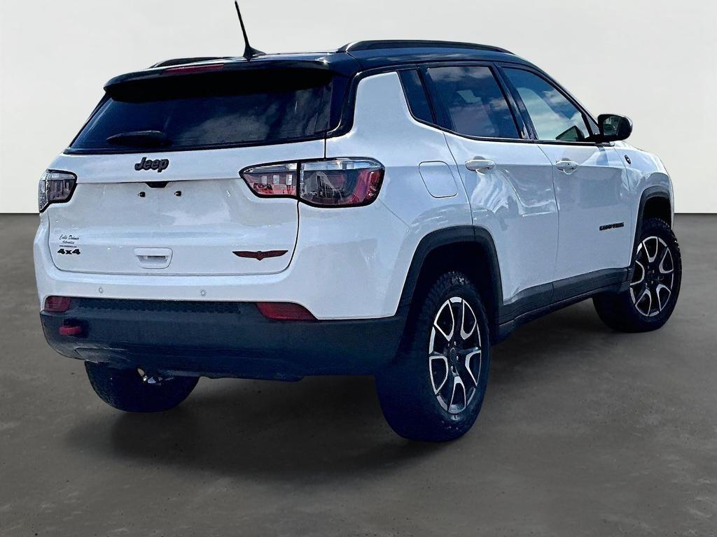 2025 Jeep Compass Trailhawk