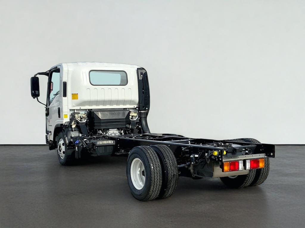 2024 Chevrolet Low Cab Forward 4500 HD Base