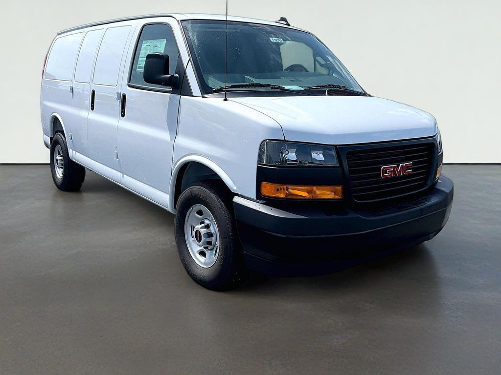 2025 GMC Savana Cargo Work Van