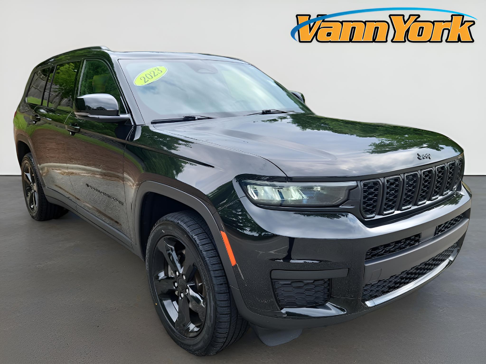 2023 Jeep Grand Cherokee L Altitude 4x4