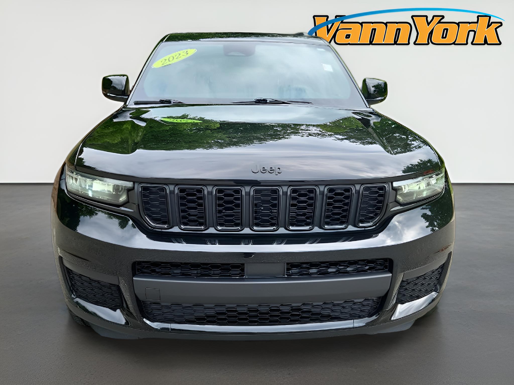 2023 Jeep Grand Cherokee L Altitude 4x4