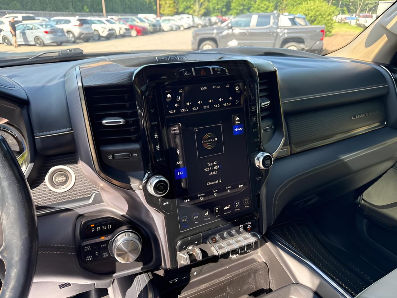2019 RAM 1500 Limited Crew Cab 4x4 5'7" Box