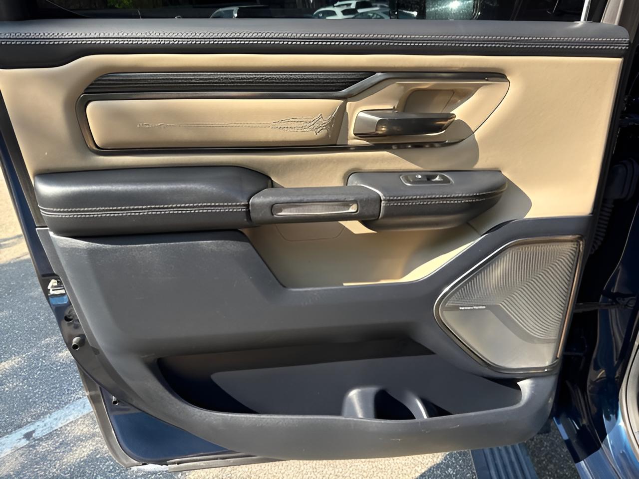 2019 RAM 1500 Limited Crew Cab 4x4 5'7" Box
