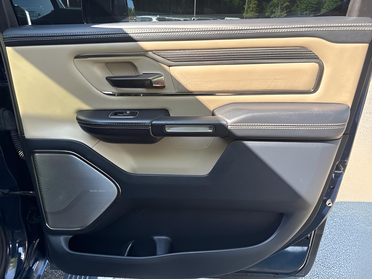 2019 RAM 1500 Limited Crew Cab 4x4 5'7" Box