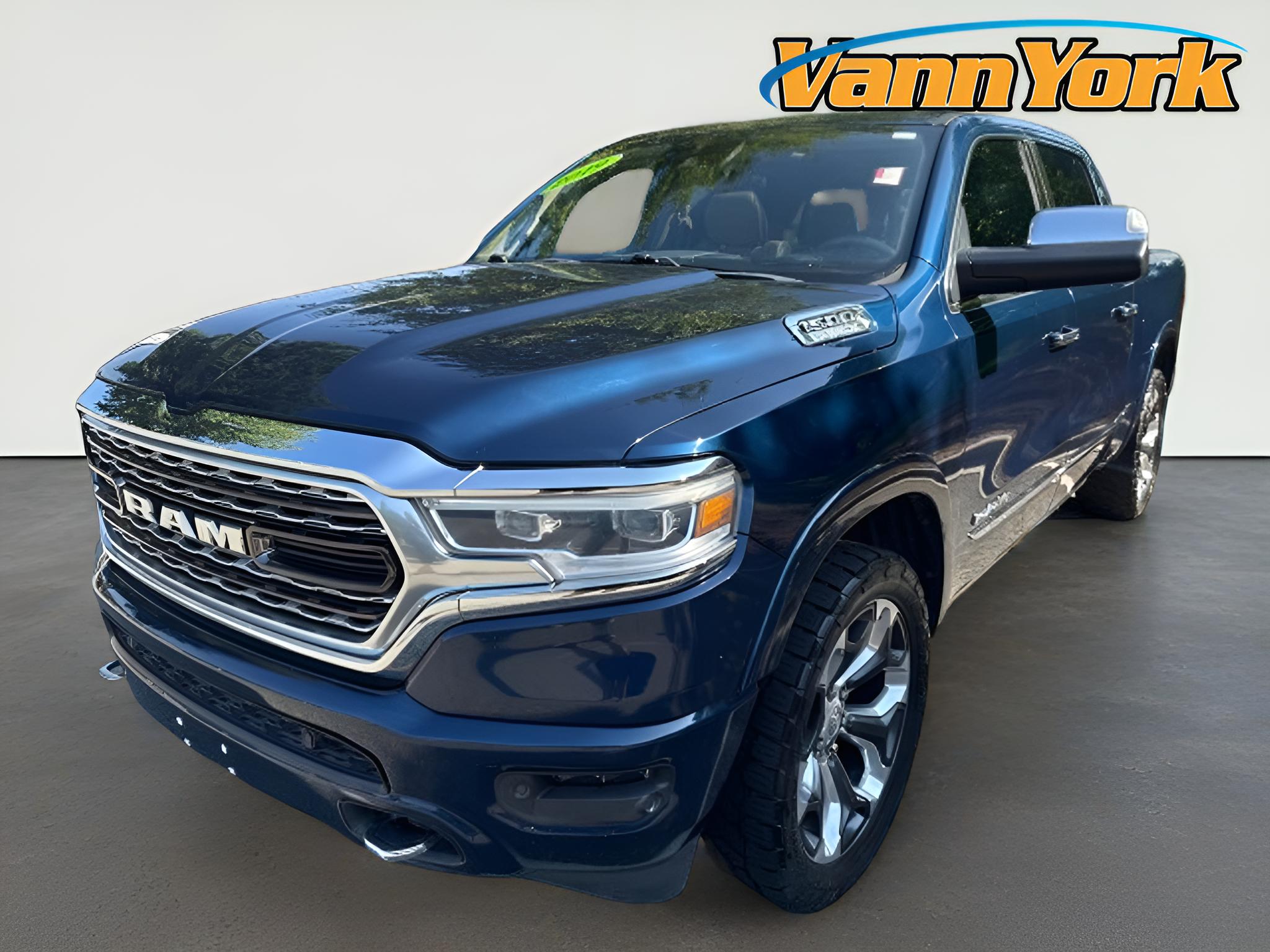 2019 RAM 1500 Limited Crew Cab 4x4 5'7" Box