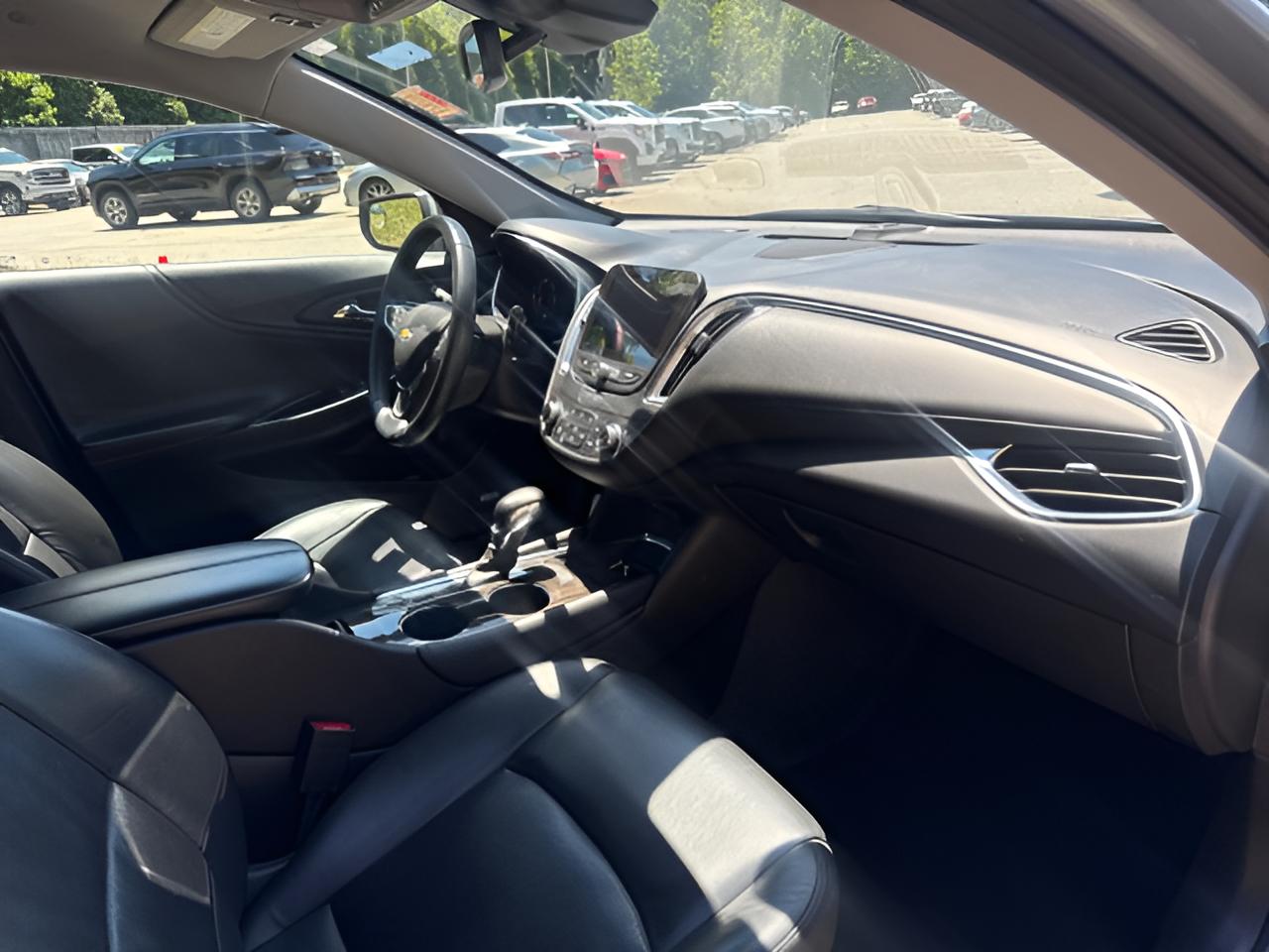 2024 Chevrolet Malibu 2LT