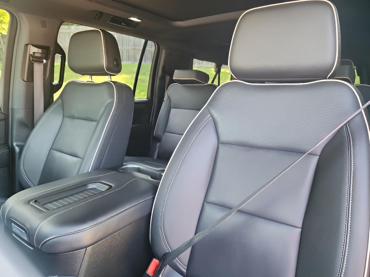 2024 GMC Yukon XL SLT