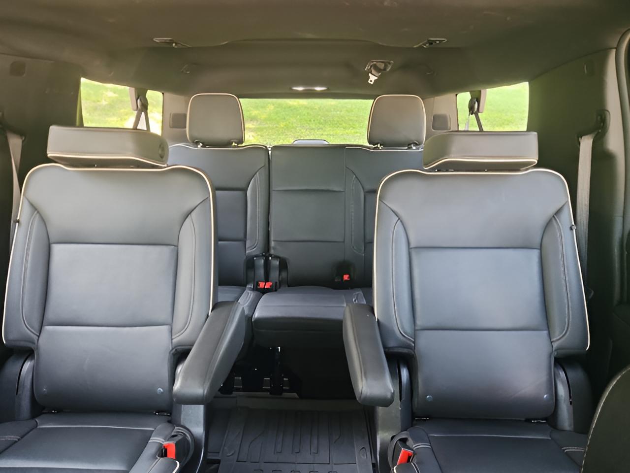 2024 GMC Yukon XL SLT
