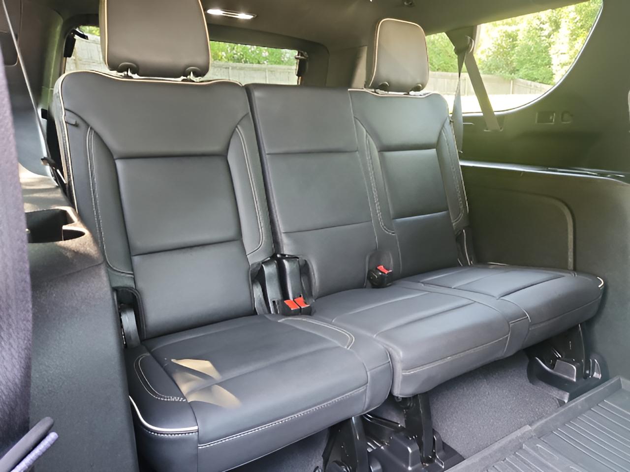 2024 GMC Yukon XL SLT