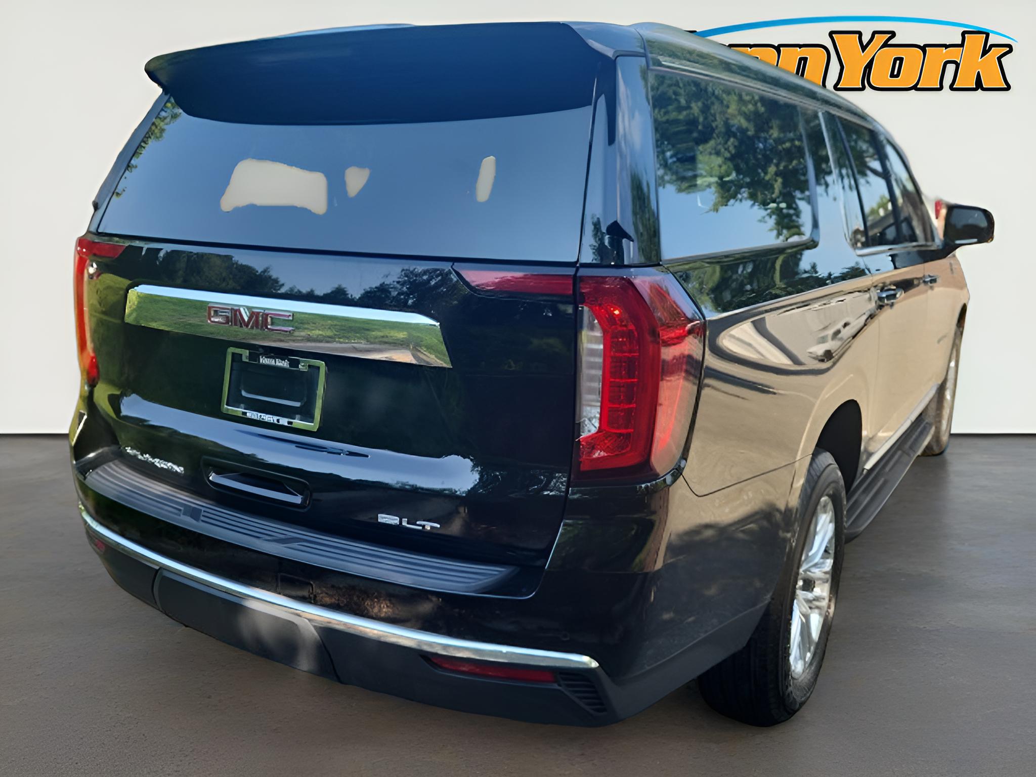 2024 GMC Yukon XL SLT