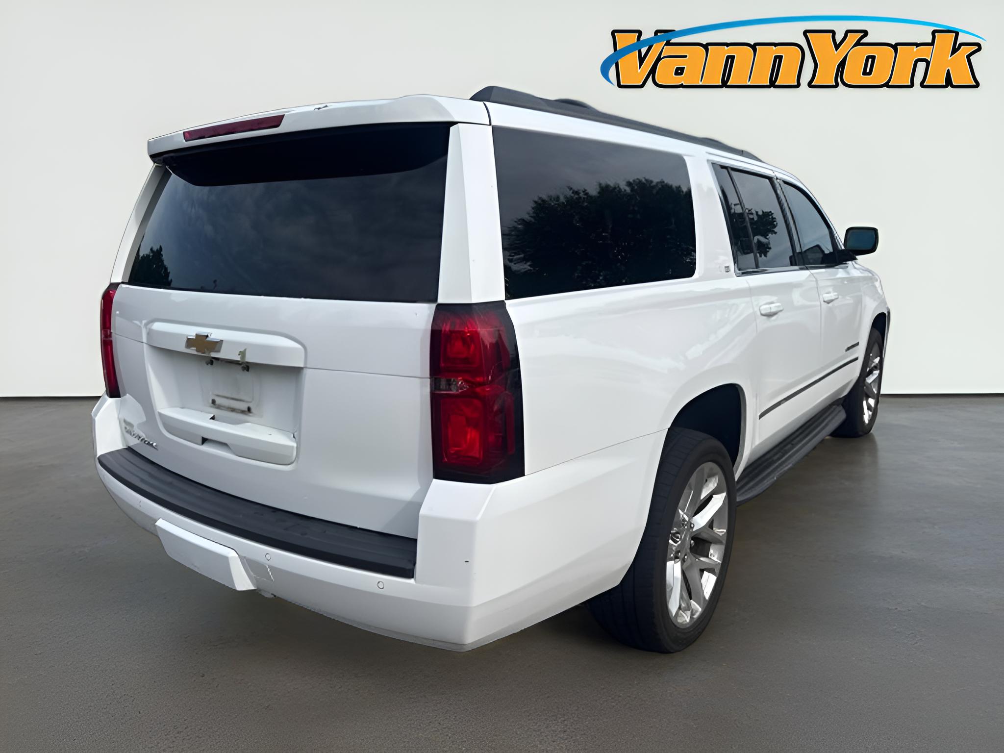 2018 Chevrolet Suburban LT