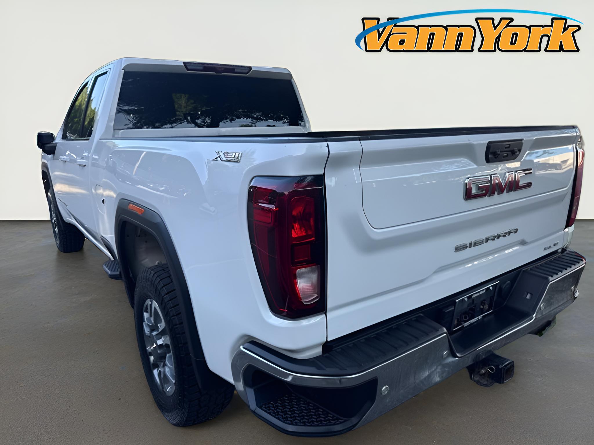 2024 GMC Sierra 2500 HD SLE