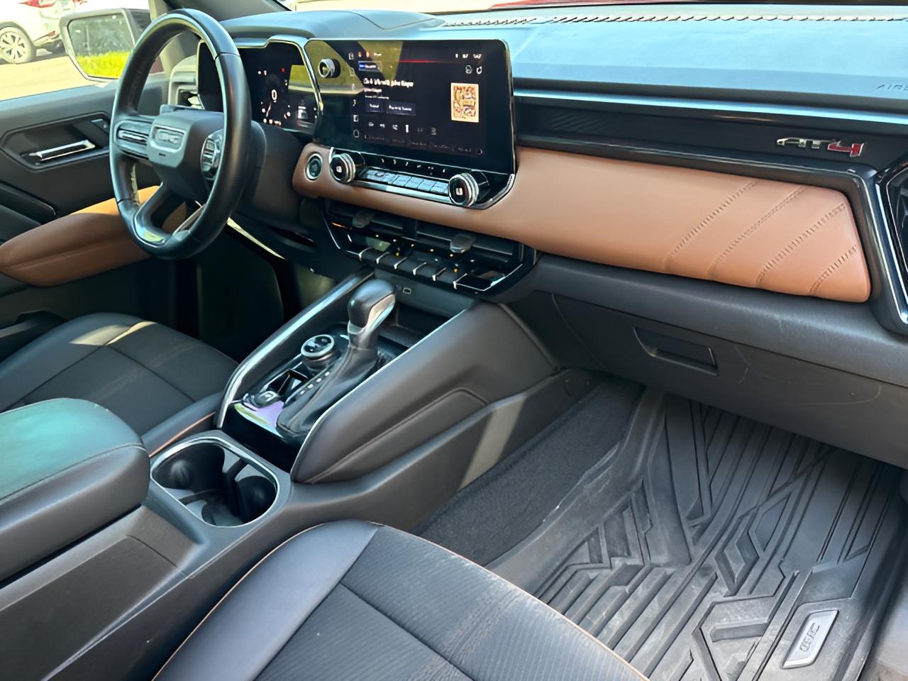 2024 GMC Canyon AT4